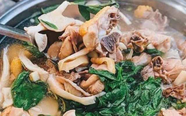 Lẩu Gà Lá É - TAO NGỘ 2