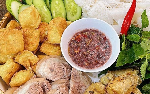 Bún Đậu Chị Em - Tôn Thất Tùng