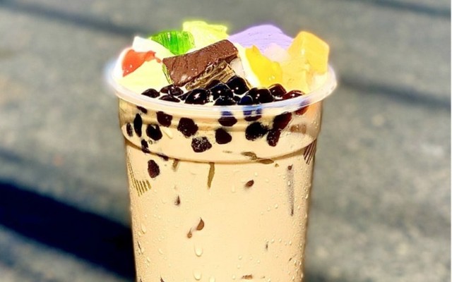 Trà Sữa & Ăn Vặt Quyên - Sương Nguyệt Anh