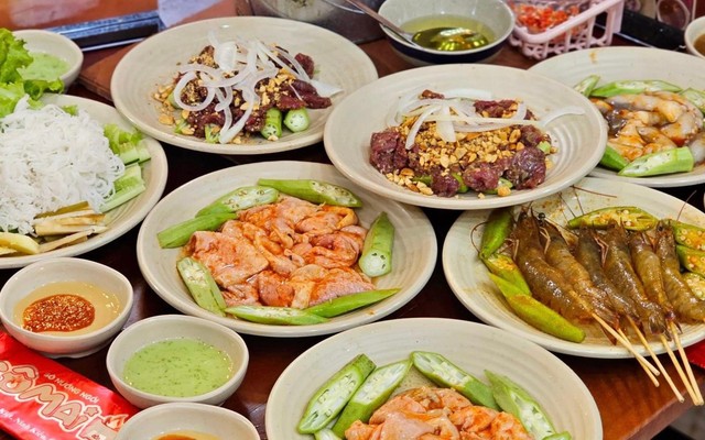 Bò Nướng Ngói Cô Mai - Võ Văn Kiệt