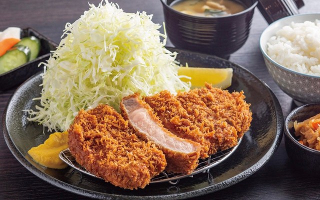 Cơm Thịt Heo Chiên Xù Tươi Ngon 100% - DINFU FOOD - Cách Mạng Tháng Tám