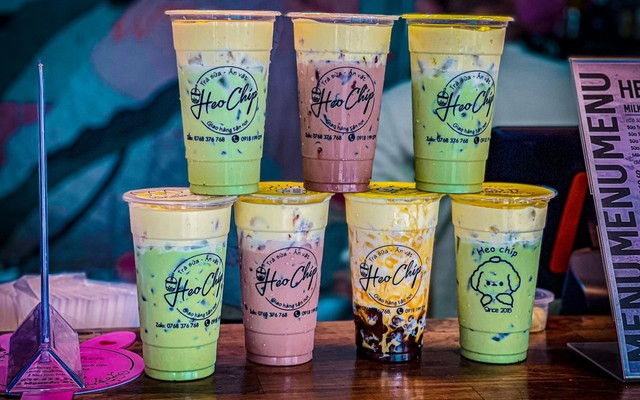 Buffet Trà Sữa Heo Chíp - Nhà Sách Hóa An