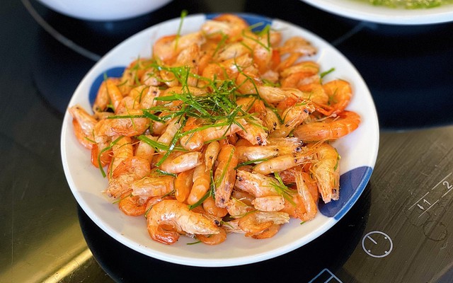 Cơm Văn Phòng Xóm Lưới - Tạ Quang Bửu