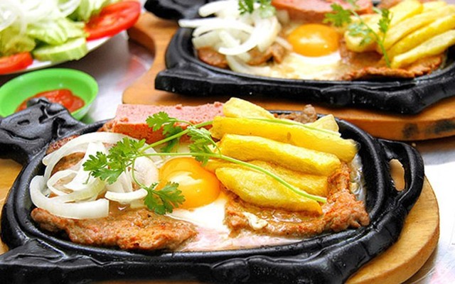 Bò Bít Tết Huy Nga - Lê Văn Phẩm