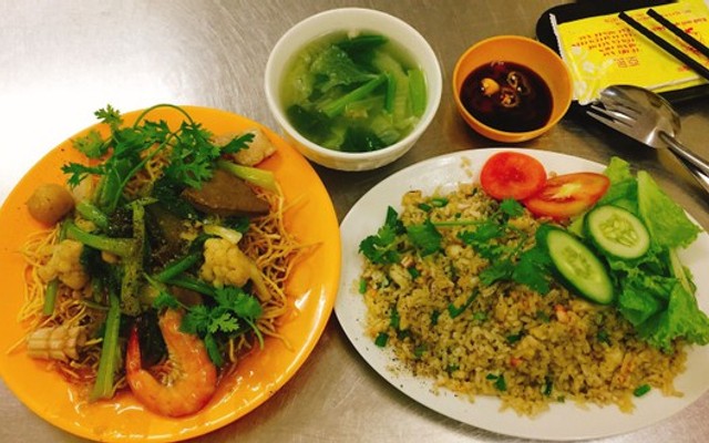 An Lộc Quán - Cơm Chiên, Mì Xào & Nui Xào - Lạc Long Quân