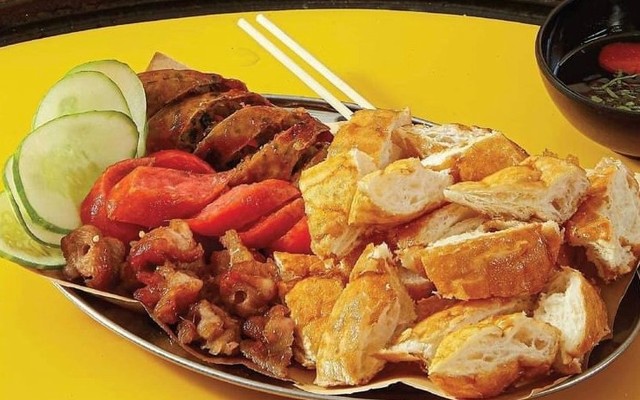 Cá Mòi Và Cá Hồi Kho Lão Đại