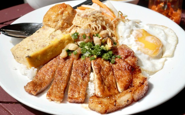 Cơm Tấm Phát Tài 2 - Hoàng Hoa Thám