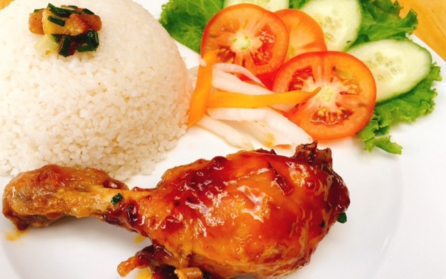 Cơm Sườn, Cơm Đùi Gà Khổng Lồ & Cơm Tấm Mẹ Sóc