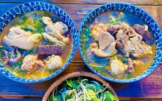 Quán Gánh - Đặc Sản Huế