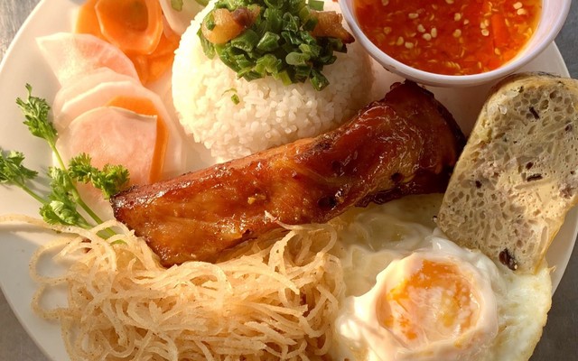 Cơm Tấm Khương - Cơm Tấm Sườn Cọng - Hoà Bình
