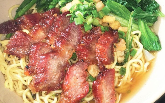 Quán Quay Ngon - Cơm, Hủ Tiếu & Mì Vịt Tiềm - Trần Xuân Soạn