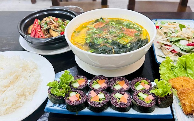 Tiệm Chay Nhà Tâm An - 7 Nguyễn Du