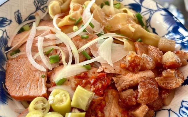 Tuấn Ký Mì Gia - Lô 6 Nguyễn Quang Bích