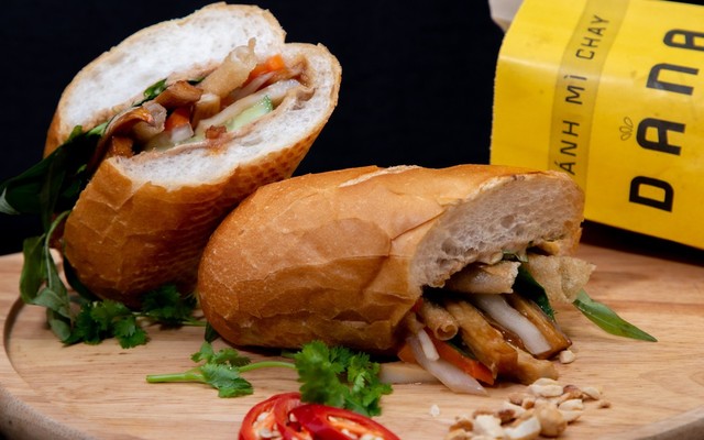 Bánh Mì Chay DANA - Kha Vạn Cân