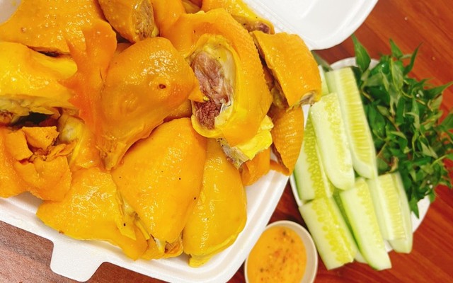 Gà Ủ Muối Lam Lam Food - Gà Ta Ủ Muối - 52 Lê Đình Lý
