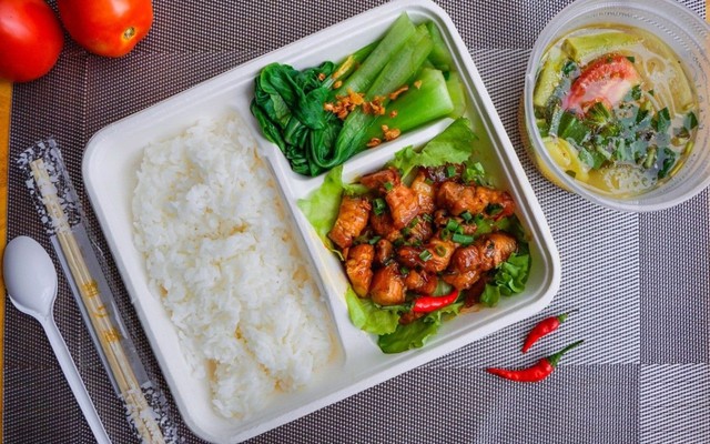 Cơm Văn Phòng Tên Lửa - Cộng Hòa