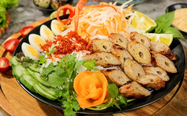 Nem Nướng 1996 - Đường Số 71