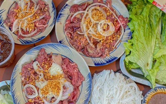 Bò Nhúng Giấm Ngọc Phát - Hương Vị Xưa - Trần Hoàng Na