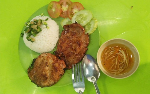 Coffee & Cơm Tấm - Quốc Nguyễn