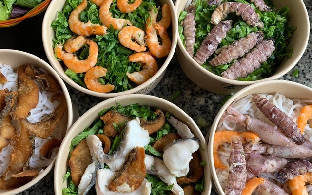 Bún Cá Quả Hải Sản Nàng Ban - Phạm Văn Bạch