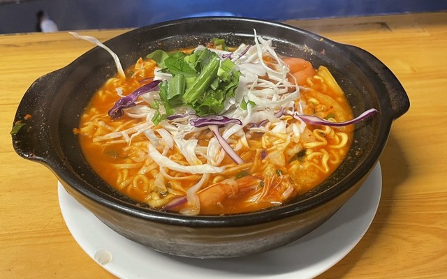 Thư - Mì Cay, Trà Sữa & Chè