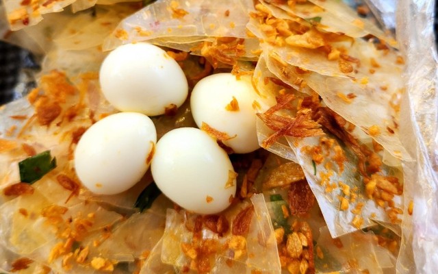 Cô Ánh - Bánh Tráng Trộn Tỏi Muối - Nguyễn Văn Khối