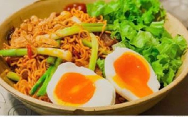 Tiệm Nhà Hý - Mỳ Trộn Indomie & Đồ Ăn Vặt - Bùi Xương Trạch