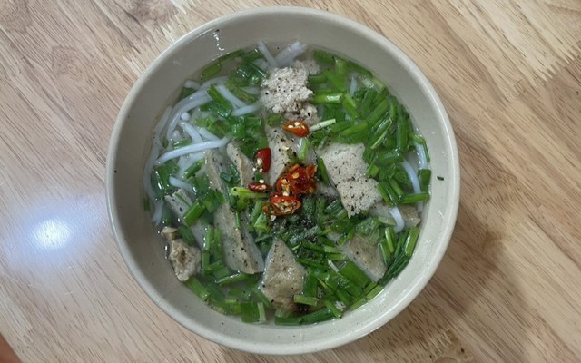 Bánh Canh Cam Ranh 79 - Bánh Canh Chả Cá & Cơm Thịt Bê Xông Khói
