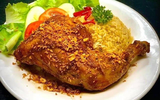 Cơm Gà Giòn Giòn 10 - Trần Quang Diệu
