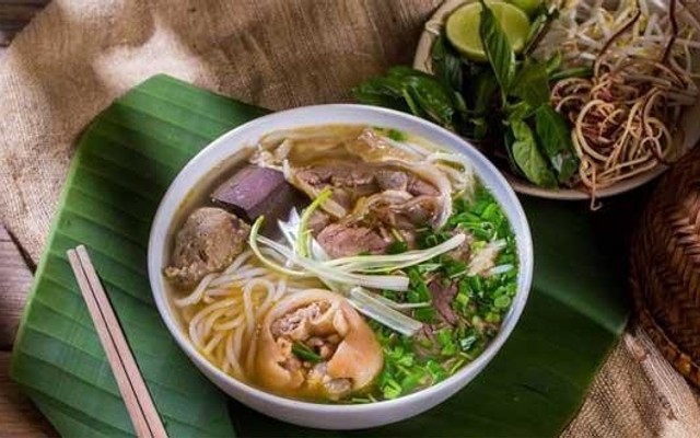 Bún Bò Huế - Cơm Bình Dân Trà My
