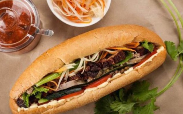 Tiệm Bánh Triệu Phát - Tô Hiến Thành