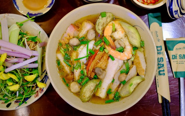 Quán Ăn Dì Sáu - Bún Mắm & Lẩu Mắm Miền Tây