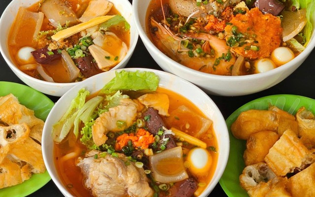 Bánh Canh Cua Chú Tín - Hẻm 51 Đường 3 Tháng 2