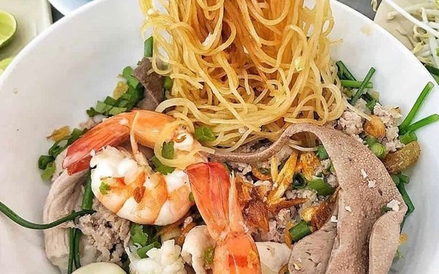 Hủ Tiếu Nam Vang - Hồng Thắm