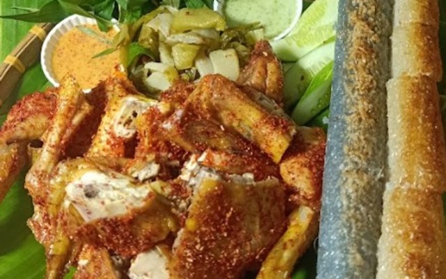 Gà Quay Cơm Lam - Gatava.vn