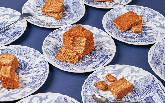 L’Păng Baker - Nguyễn Bá Khoản