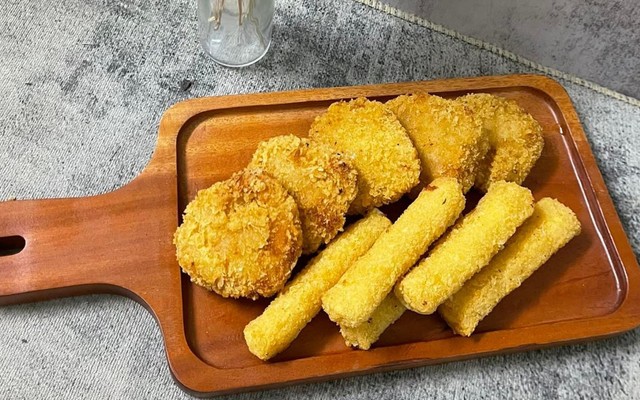 Tú Anh Food - Nem Chua Rán , Phomai Que & Mỳ Trộn Khâm Thiên