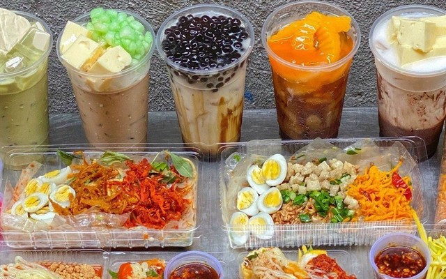 Trà Sữa, Bánh Tráng Trộn & Chân Gà Bé Trăm - Đường 46