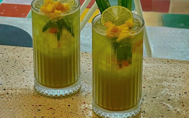 Cafe Tùng - 22 Hoàng Lanh