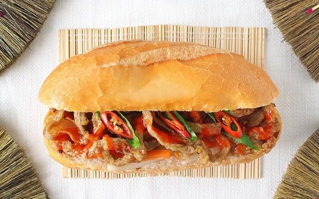 Má Hải - Bánh Mì Chả Cá, Nem Nướng & Cafe Muối