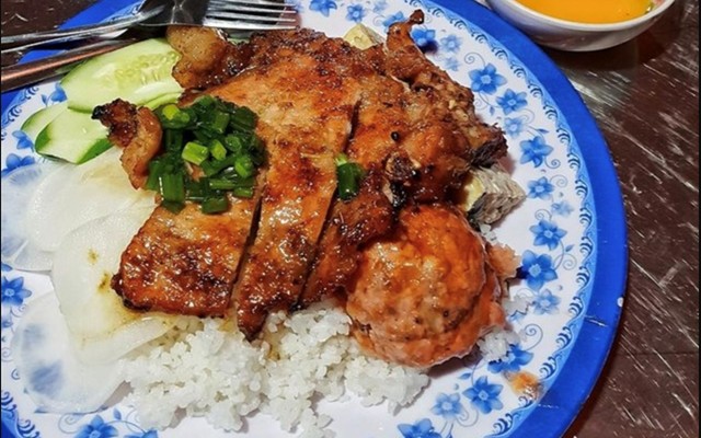 Cơm Tấm & Bún Riêu Cua 999