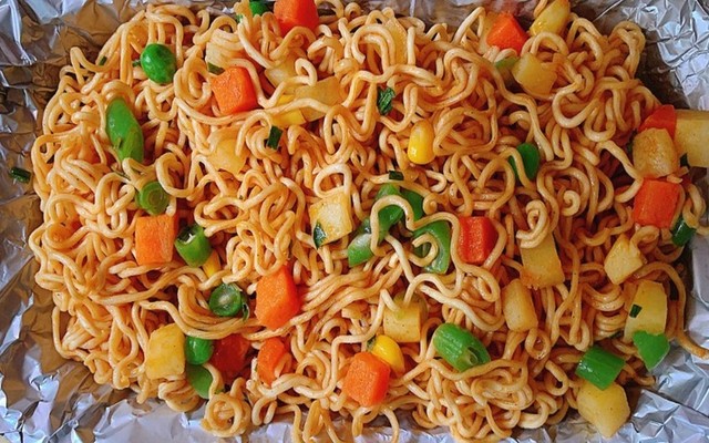 Bếp Mẹ Mầm - Tiệm Mì Indomie - Trịnh Đình Cửu