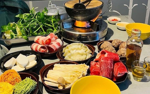 Lò Than - Lẩu Xí Quách Sườn Bò - Hải Thượng