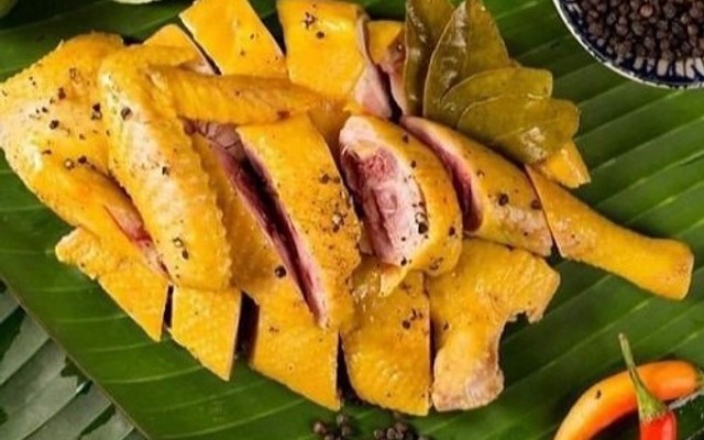 Chú Ròm - Bò Kho, Gà Ủ Muối & Chân Gà