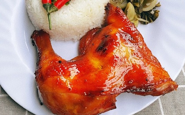 Cơm Gà Quay Lu 2 Anh Em