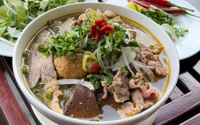 NGON By Thiên Ân - Xôi Thịt Hon & Bánh Mì Ốp La