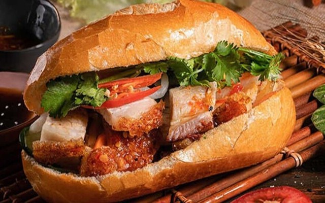 Phúc An Lộc - Bánh Mì Heo Nướng Lu Giòn Tan - Trần Duy Hưng