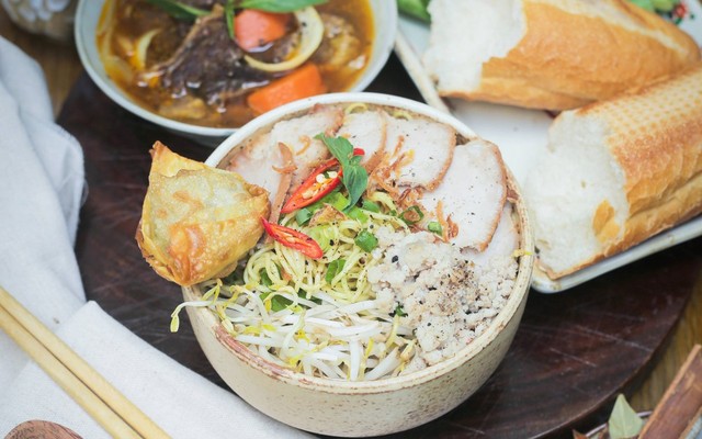 Bò Kho & Mì Tươi - Bếp Ô Long