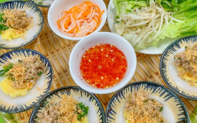 Bánh Bèo Bà Bảy - Võ Thị Sáu