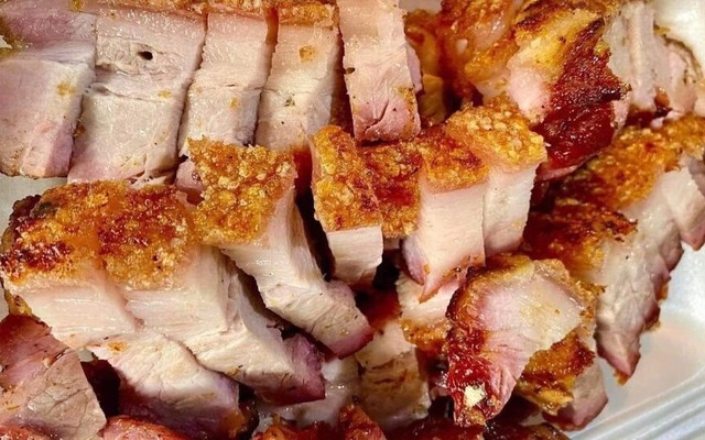 Đặc Sản Thịt Quay - Quân Béo